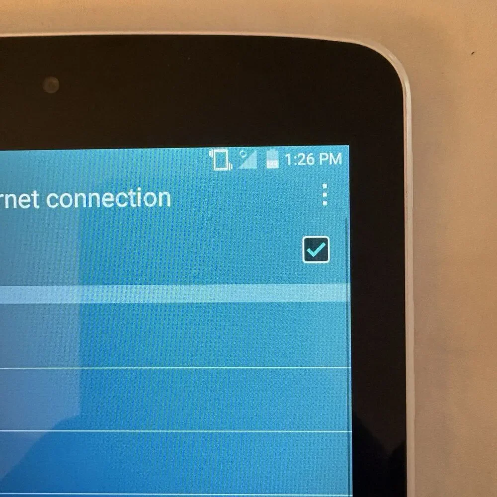 LG G Pad F 7.0 LK430 Android 5 Tablet (Sprint) - 8GB White Excellent Condition